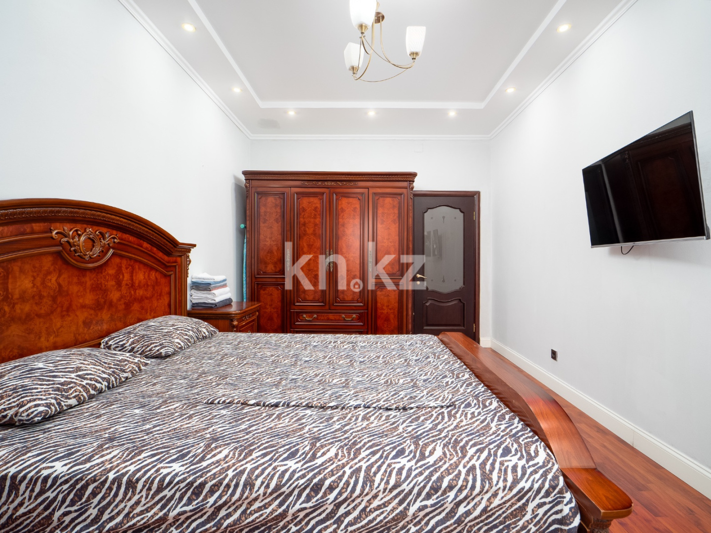 Аренда 2-комнатной квартиры посуточно, 70 м², ул. Навои, дом  208 - ул. Торайгырова в Алматы - фото 2