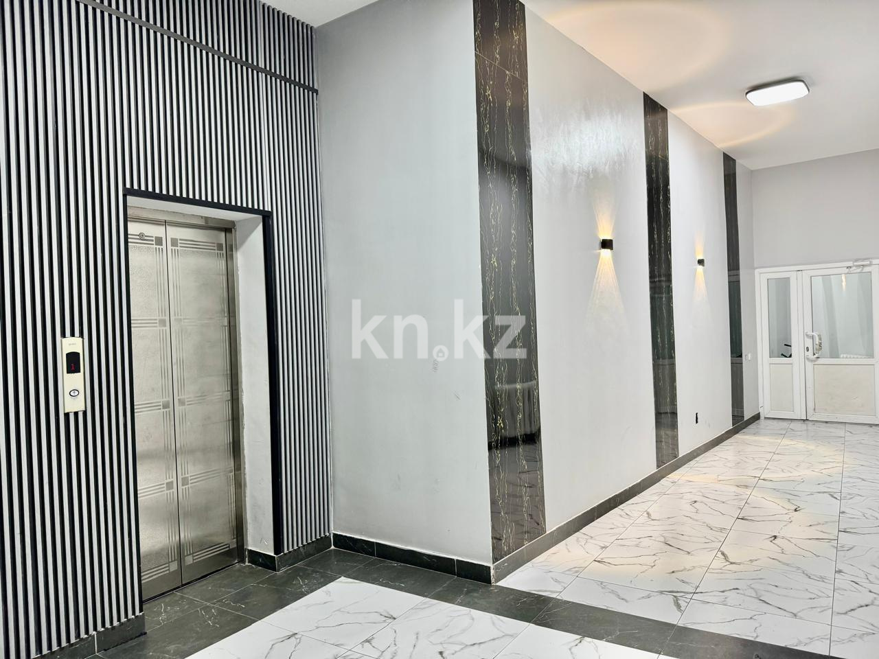 Продажа 3-комнатной квартиры, 190 м², ул. Достык, дом  13 - ул. Кенесары в Астане - фото 18