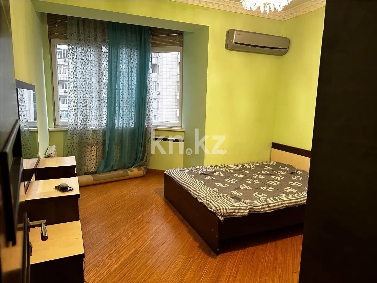 Продажа 2-комнатной квартиры, 65 м², ул. Солодовникова, дом  21а в Алматы - фото 2