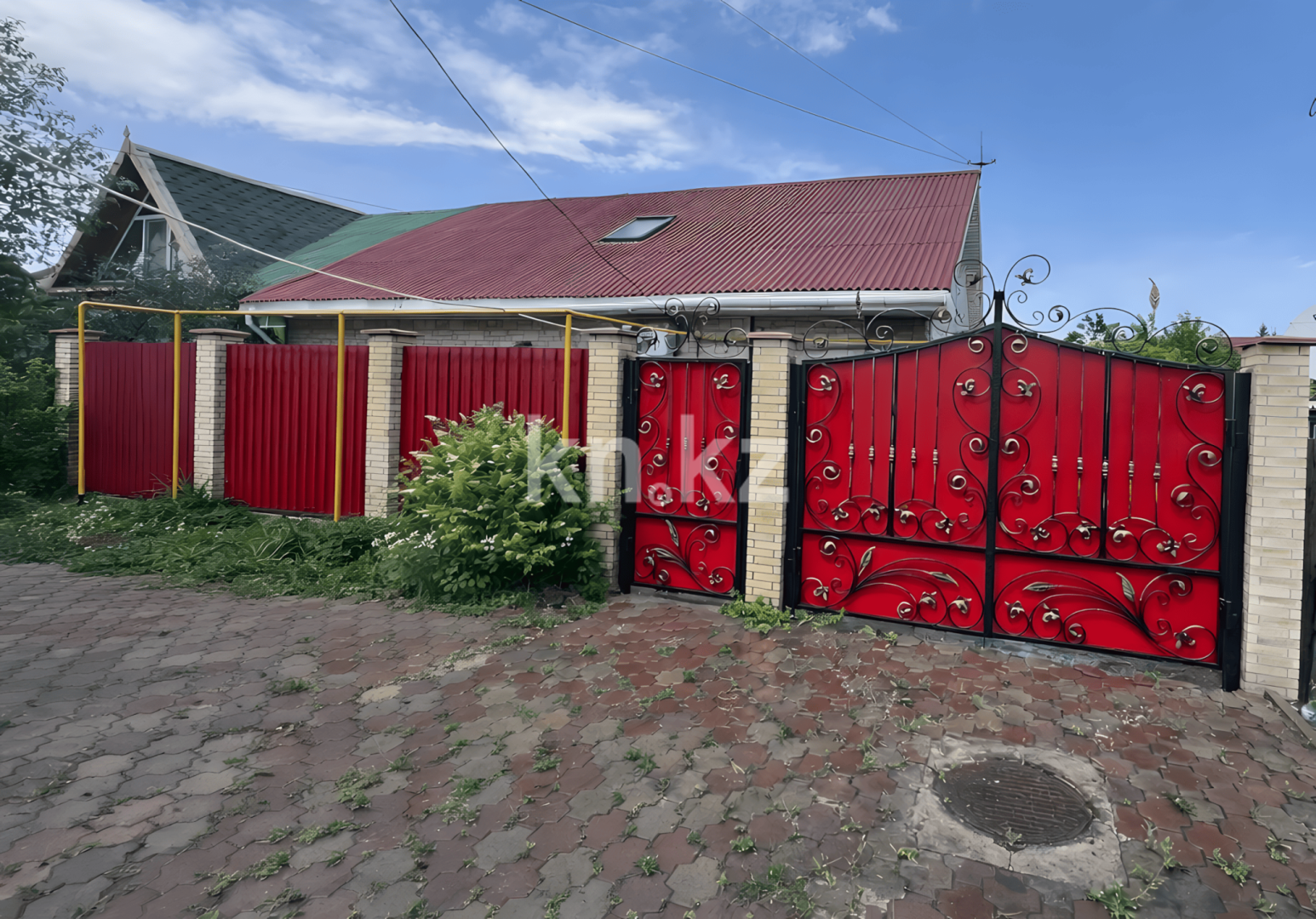 Продажа 5-комнатного дома, 150 м² в Караганде