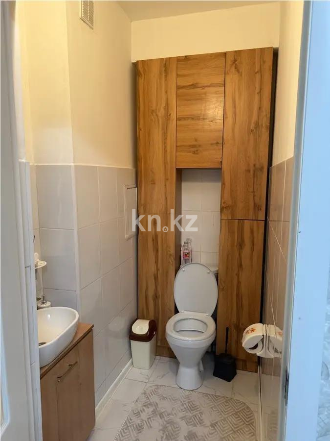 Продажа 2-комнатной квартиры, 70 м² в Алматы - фото 4