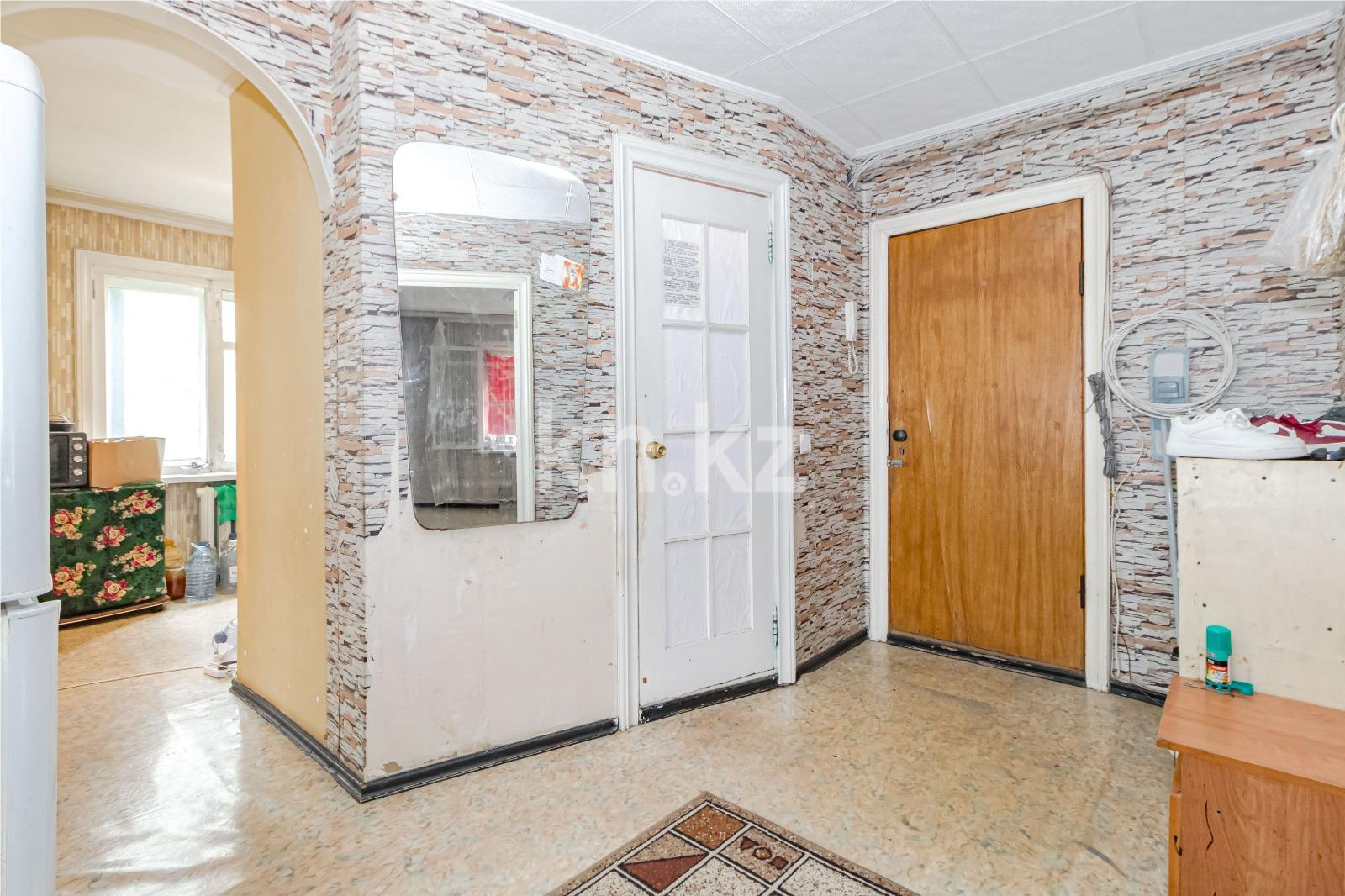 Продажа 3-комнатной квартиры, 60 м², ул. Потанина в Астане - фото 9