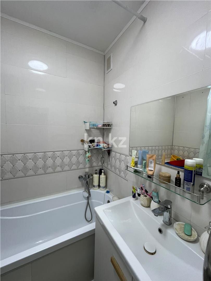 Продажа 2-комнатной квартиры, 54 м² в Караганде - фото 11