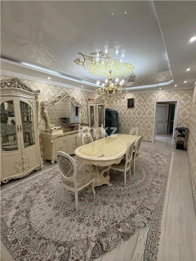 Продажа 2-комнатной квартиры, 108 м² в Алматы