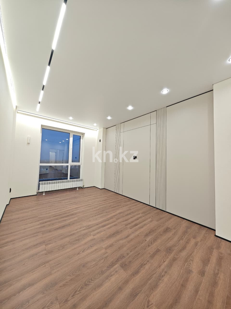 Продажа 3-комнатной квартиры, 85 м² в Караганде