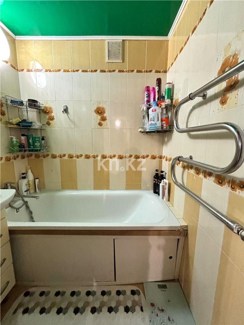 Продажа 4-комнатной квартиры, 99 м² в Караганде - фото 16