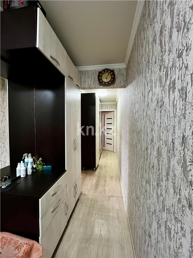 Продажа 3-комнатной квартиры, 62 м², мкр-н 16 в Караганде - фото 13