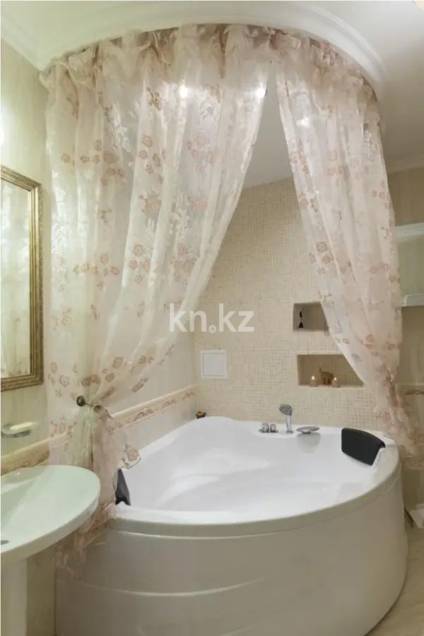 Продажа 4-комнатной квартиры, 135 м² в Алматы - фото 6