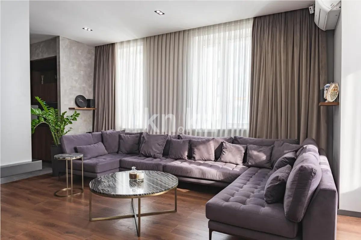 Продажа 4-комнатной квартиры, 96 м², пр. Улы Дала, дом  41 в Астане