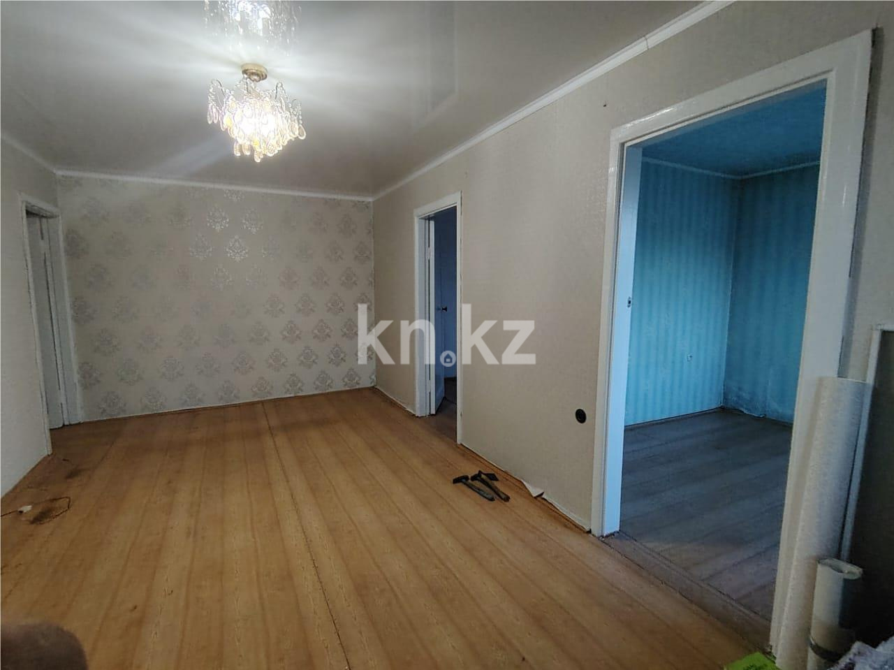 Продажа 4-комнатной квартиры, 60 м², пр. Мира, дом  106 в Темиртау - фото 3
