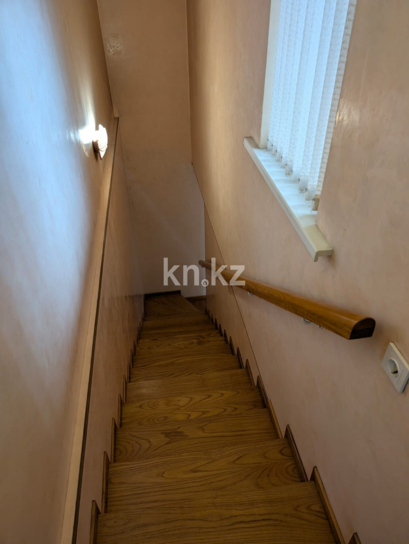 Продажа 3-комнатной квартиры, 201 м² в Алматы - фото 19