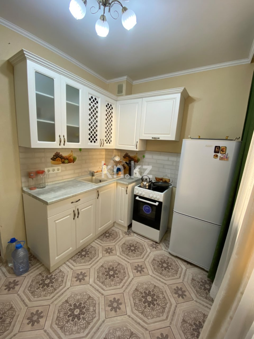 Аренда 1-комнатной квартиры, 40 м² в Астане