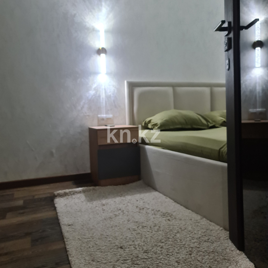 Аренда 2-комнатной квартиры посуточно, 45 м², ул. Комиссарова, дом  26 в Караганде - фото 7