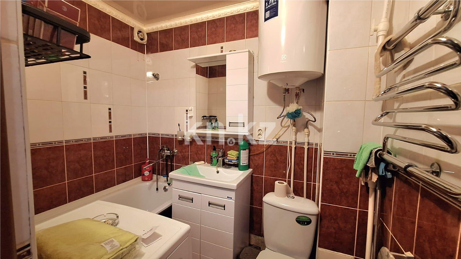 Продажа 1-комнатной квартиры, 33 м², 11а мкр. в Караганде - фото 5