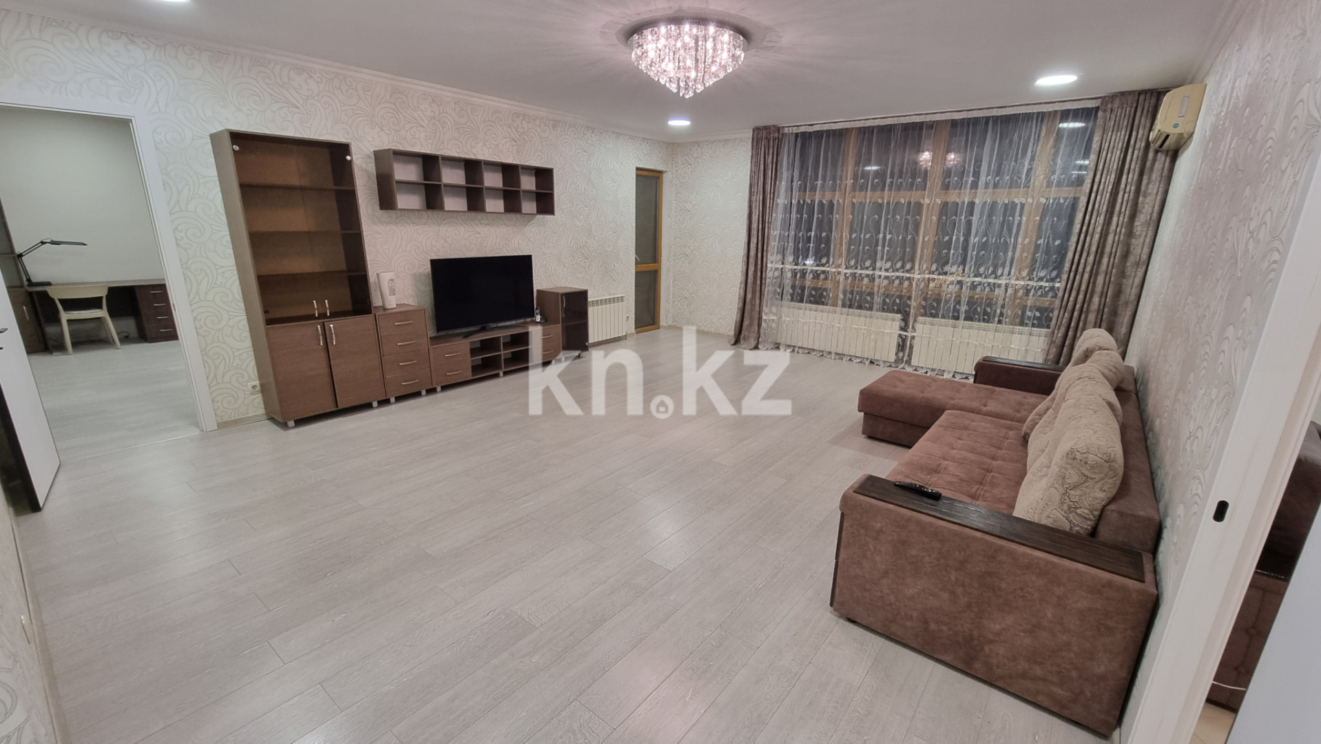 Аренда 4-комнатной квартиры, 193 м² в Алматы - фото 4