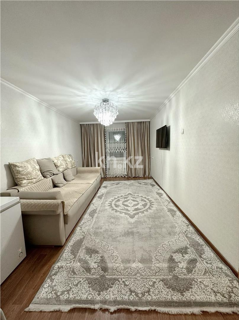 Продажа 2-комнатной квартиры, 45 м², 17 мкр., дом  56 в Караганде