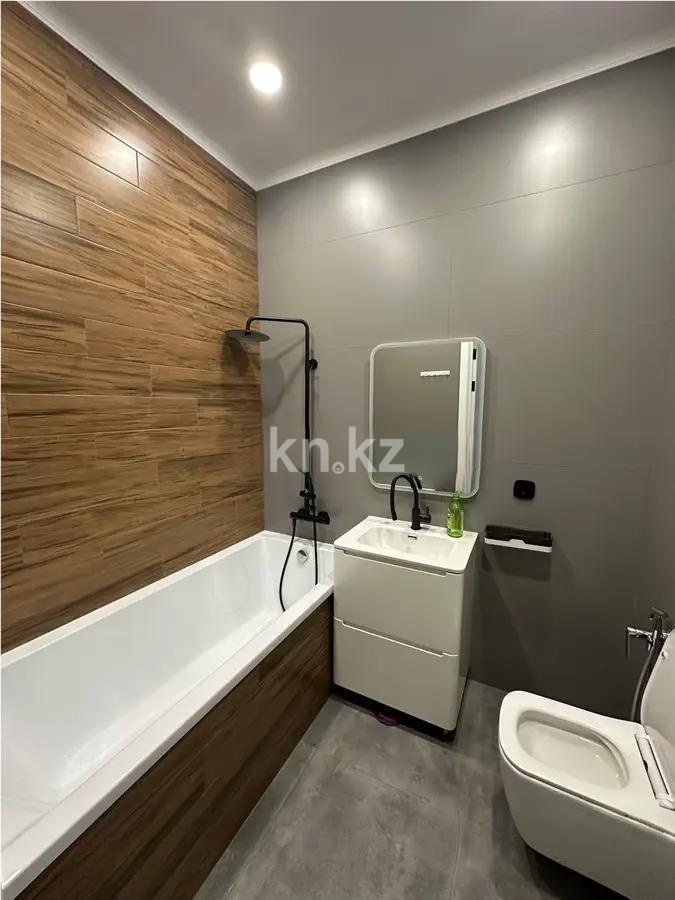 Продажа 2-комнатной квартиры, 74 м², ул. Бокейхана, дом  48 в Астане - фото 3