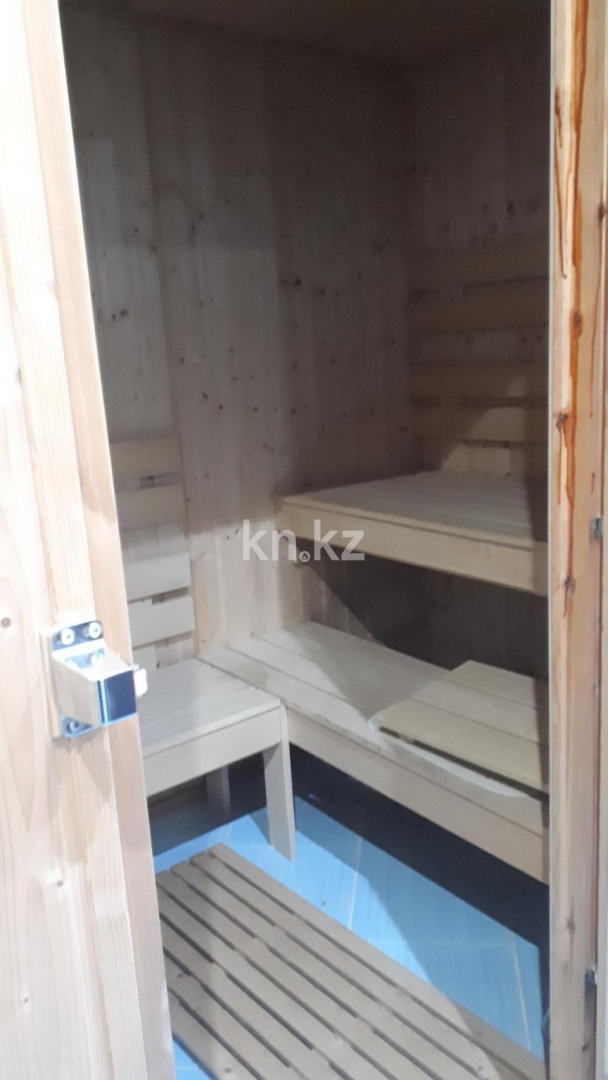 Продажа 6-комнатного дома, 644 м², ул. Сейткулова в Караганде - фото 16