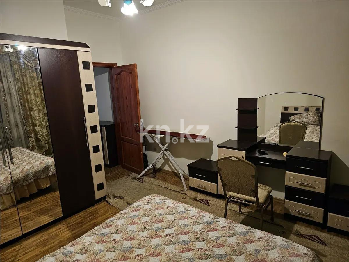 Продажа 2-комнатной квартиры, 70 м², ул. Абдуллиных, дом  56 в Алматы - фото 3