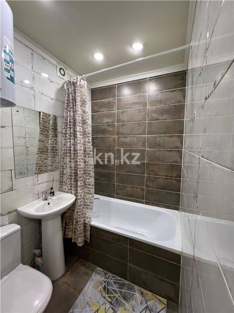 Продажа 1-комнатной квартиры, 30 м², ул. Полетаева в Караганде - фото 5