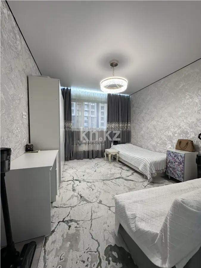 Продажа 2-комнатной квартиры, 64 м², ул. Момышулы, дом  5/3 в Алматы