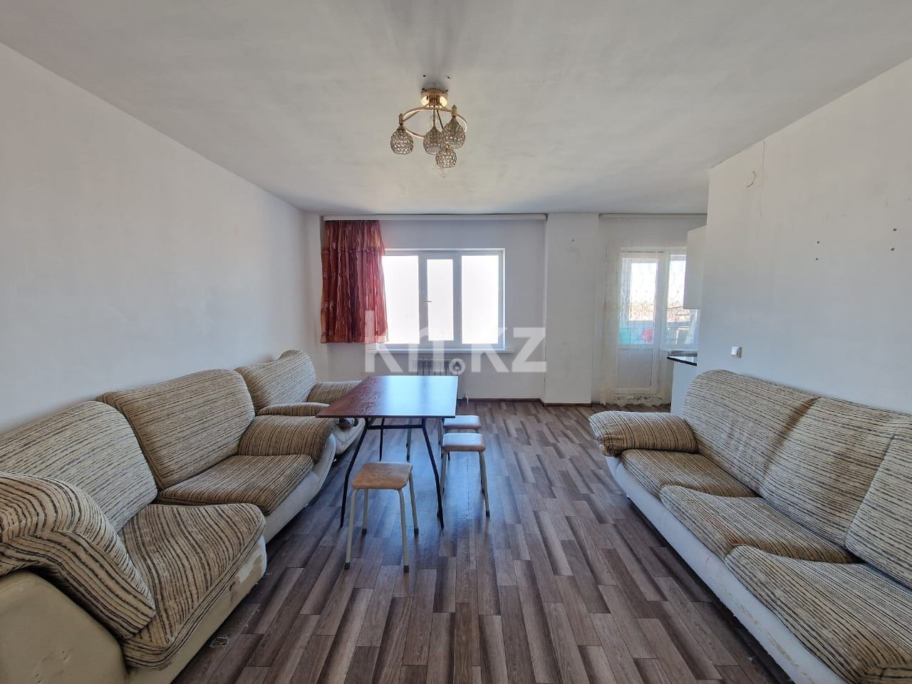 Продажа 2-комнатной квартиры, 53 м², ул. Ашимова, дом  24 в Караганде - фото 2