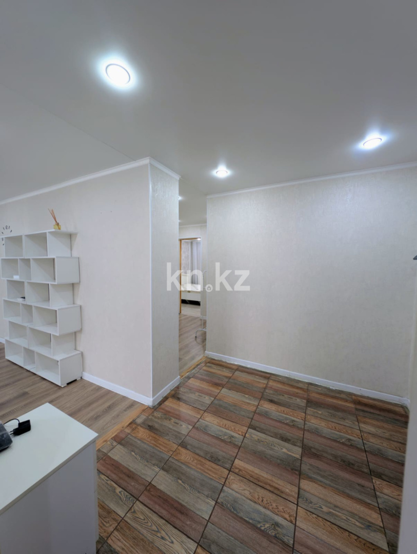 Продажа 2-комнатной квартиры, 51.6 м² в Уральске - фото 7