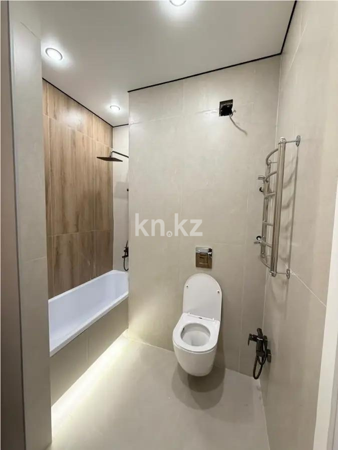 Продажа 2-комнатной квартиры, 45.2 м² в Алматы - фото 4