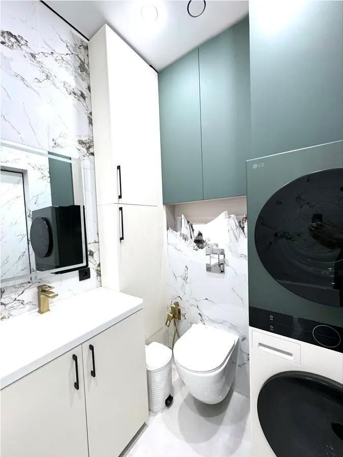 Продажа 4-комнатной квартиры, 122 м², пр. Аль-Фараби, дом  7/2 в Астане - фото 5