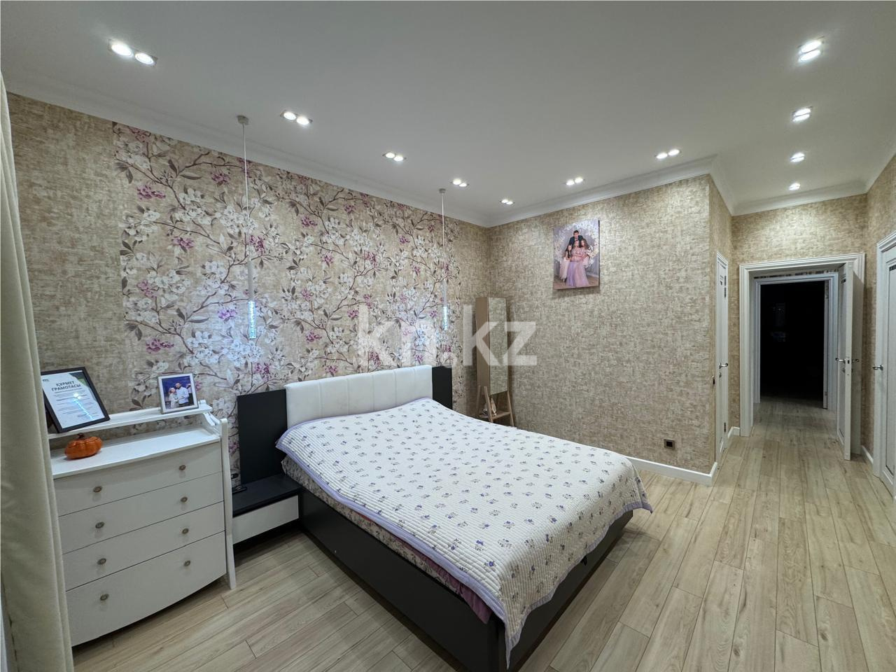 Продажа 5-комнатной квартиры, 140.2 м² в Астане - фото 14