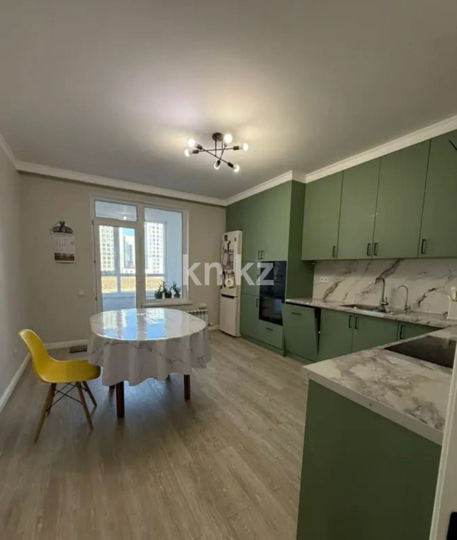 Продажа 4-комнатной квартиры, 110 м² в Астане