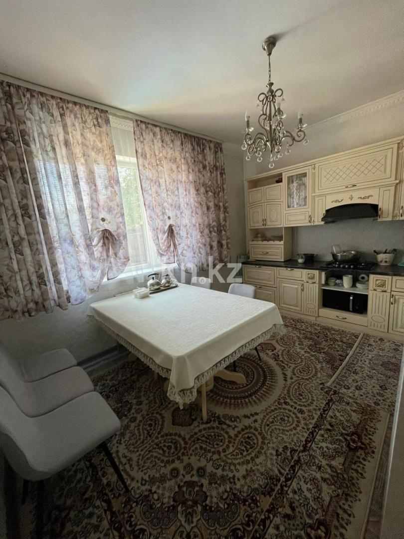 Продажа 4-комнатного дома, 202 м² в Алматы - фото 14
