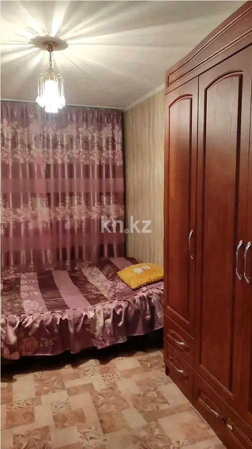 Продажа 3-комнатной квартиры, 49 м², 21 мкр., дом  23 в Караганде - фото 3