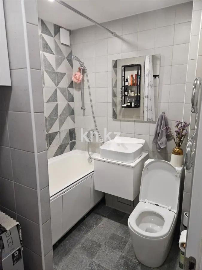 Продажа 2-комнатной квартиры, 51 м², пр. Абая, дом  20/3 в Алматы - фото 4