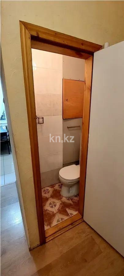 Продажа 3-комнатной квартиры, 77 м², ул. Желтоксан, дом  168 в Алматы - фото 4