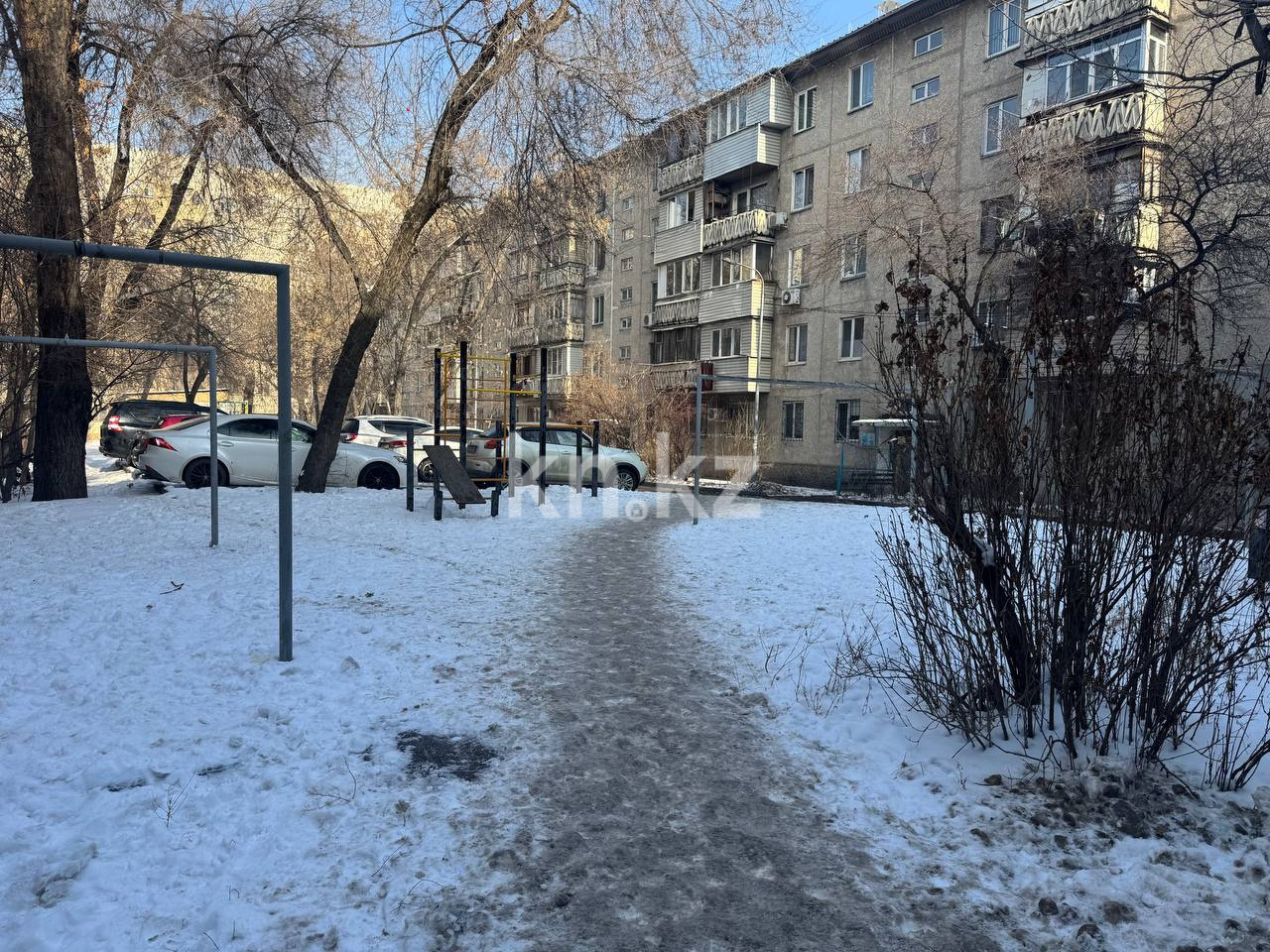 Продажа 3-комнатной квартиры, 63 м² в Алматы - фото 17