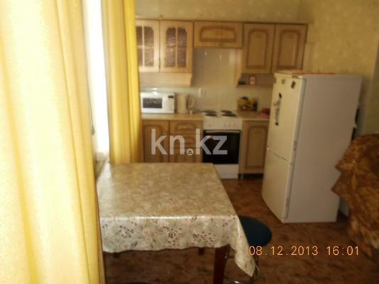 Аренда 1-комнатной квартиры посуточно, 35 м², Агыбай Батыра, дом  10 в Балхаше - фото 3