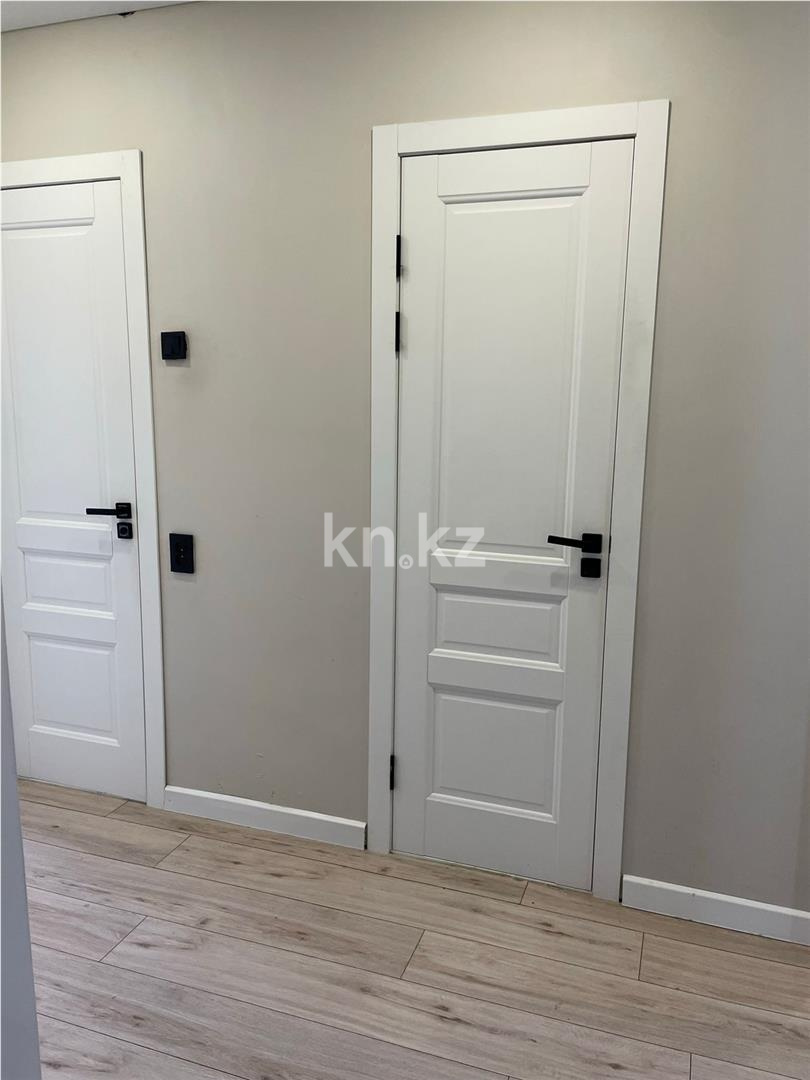 Продажа 5-комнатной квартиры, 105 м², мкр. Голубые Пруды в Караганде - фото 20