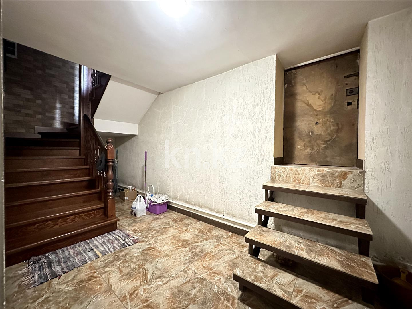 Продажа 6-комнатного дома, 400.7 м², ул. Жанибекова в Караганде - фото 37