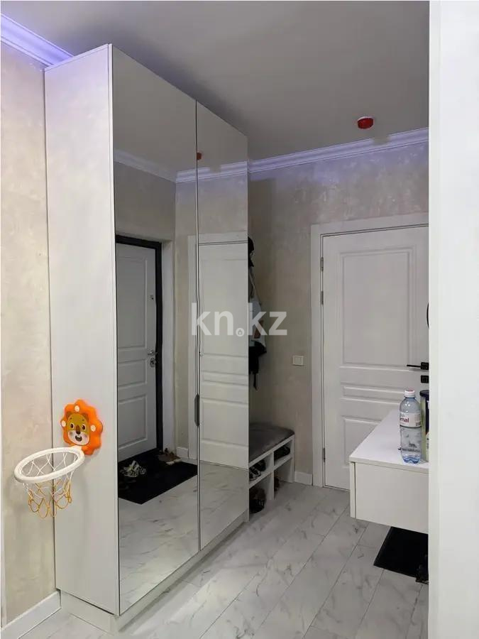 Продажа 3-комнатной квартиры, 87 м², ул. Утеген батыра, дом  17б в Алматы - фото 7