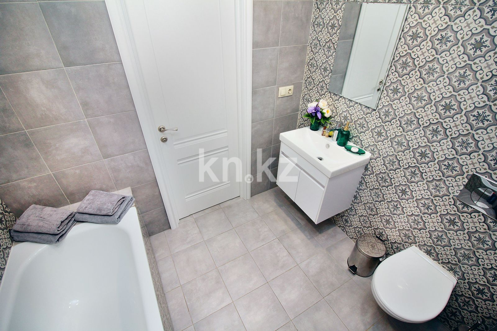 Аренда 1-комнатной квартиры посуточно, 37 м² в Алматы - фото 4