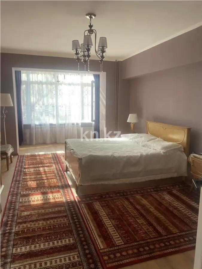 Продажа 3-комнатной квартиры, 107 м², пр. Абылай хана, дом  74 в Алматы - фото 3