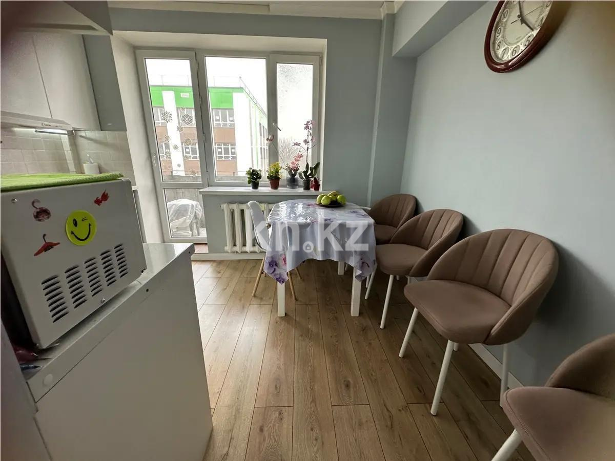 Продажа 4-комнатной квартиры, 86 м², ул. Ровенского, дом  2 в Алматы - фото 4