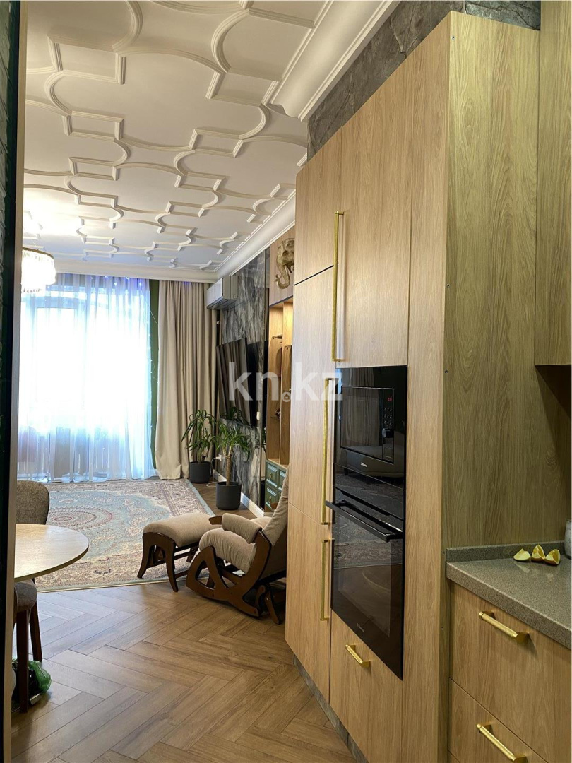 Продажа 4-комнатной квартиры, 132 м², ул. Шарля де Голля в Астане - фото 5