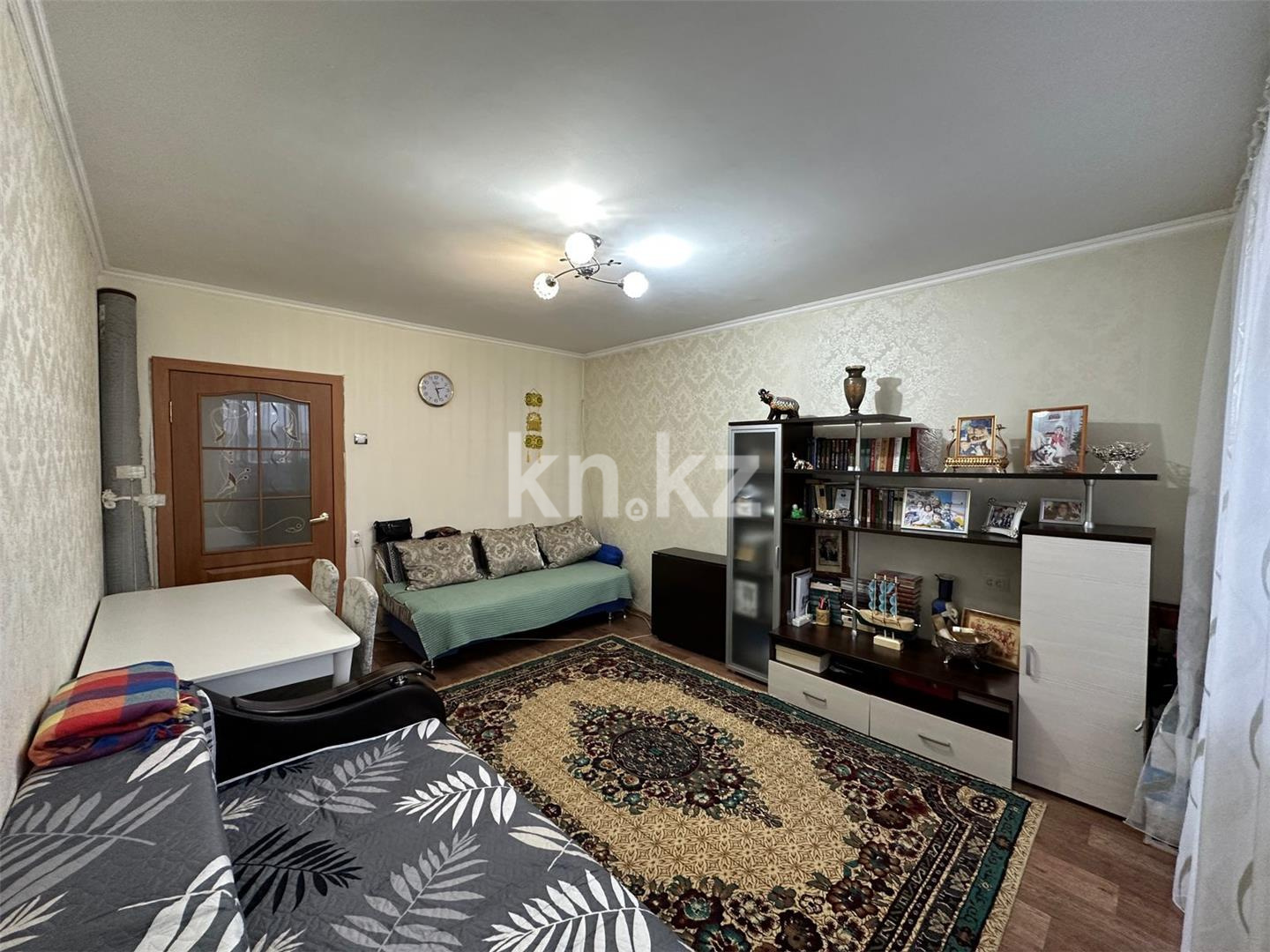 Продажа 4-комнатной квартиры, 79 м², пр. Шахтеров в Караганде - фото 6