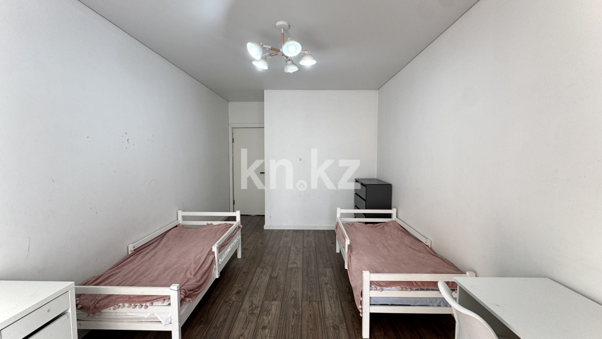 Продажа 4-комнатной квартиры, 95.3 м² в Алматы - фото 15