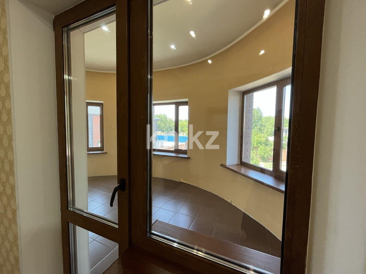 Продажа 8-комнатного дома, 478 м², ул. Жанибекова в Караганде - фото 26