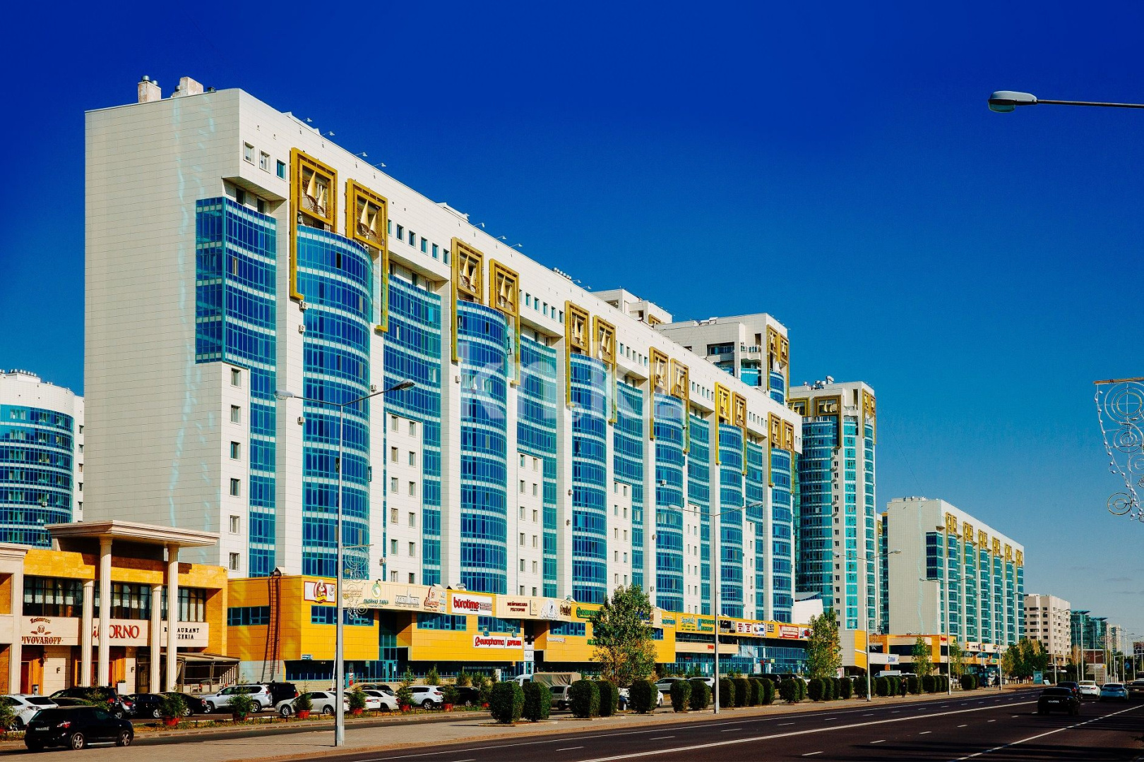 Продажа 2-комнатной квартиры, 60 м² в Астане