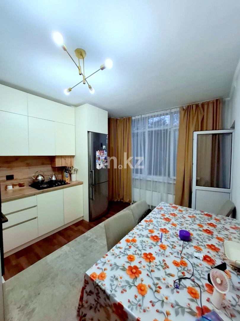 Продажа 3-комнатной квартиры, 77.3 м² в Алматы - фото 4