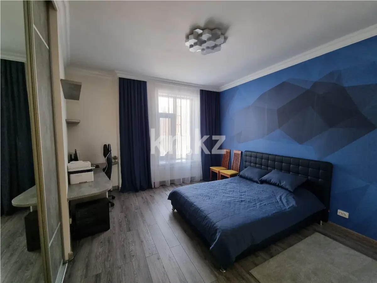 Продажа 2-комнатной квартиры, 76 м², пр. Кабанбай батыра, дом  5/3 в Астане
